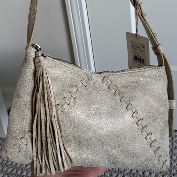 HOBO Crossbody NWT- Light Tan with Gold (Paulette Small Crossbody) - Picture 4 of 9